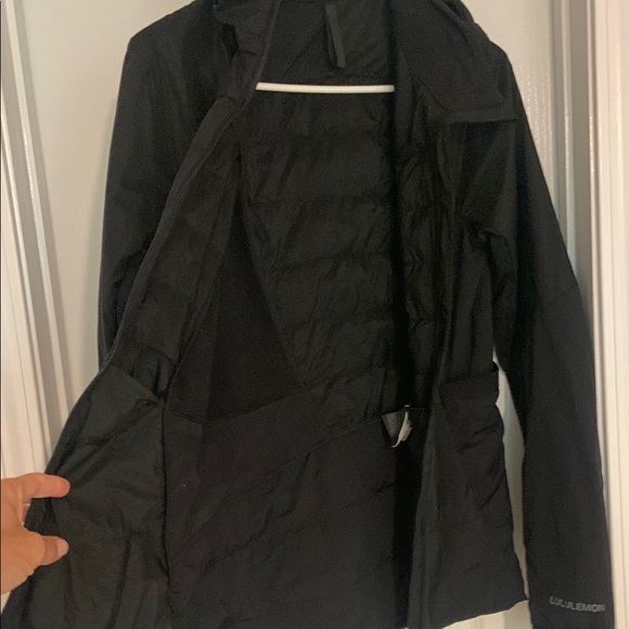 Lululemon Down For It All Athletic Black Jacket 10 - Picture 3 of 11